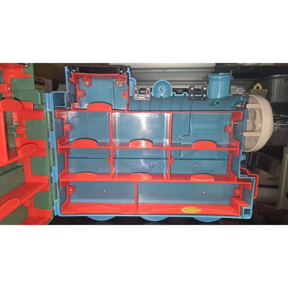2002 Learning Curve Thomas & Friends 17-car/train Travel Carrying Storage Case